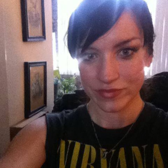 Meet your Posher, Lisa - Picture 8 of 8